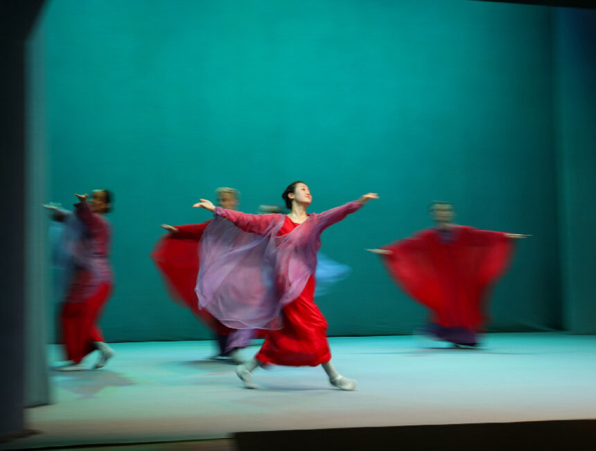 Μαθαίνοντας να μιλάμε για την Ευρυθμία