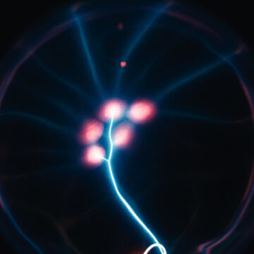 Μια συναρπαστική συμμετρία που αποκαλύπτει η επιστήμη – Το σύμπαν στο εγκεφαλικό μας σύστημα!